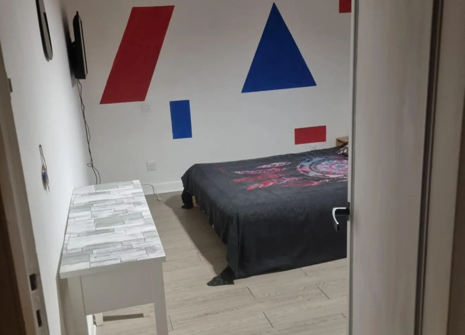 Chambre Au 1Er Etage Avec Communs Arthes France